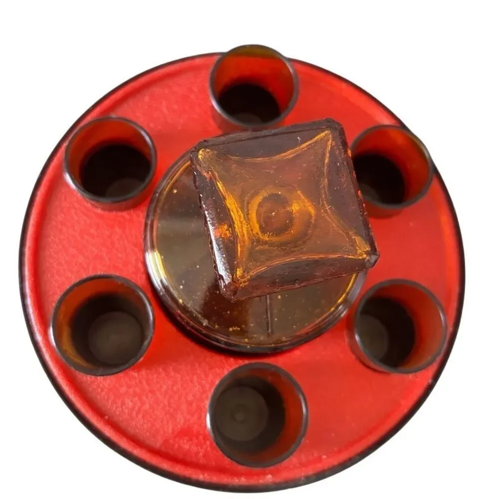 Bowling 300 TK 1165 Bowling Ball Bowler’s Decanter